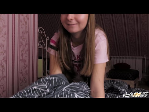 ❤️ Blondie tana tsotsar BFF's dinta sosai kuma ta sami Cum A Bakinta ️ Batsa